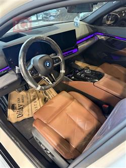 بي ام دبليو i5